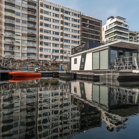 Houseboat-oostende أوستيند