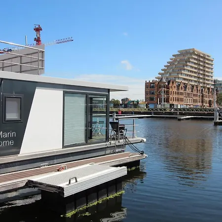 Houseboat-oostende أوستيند